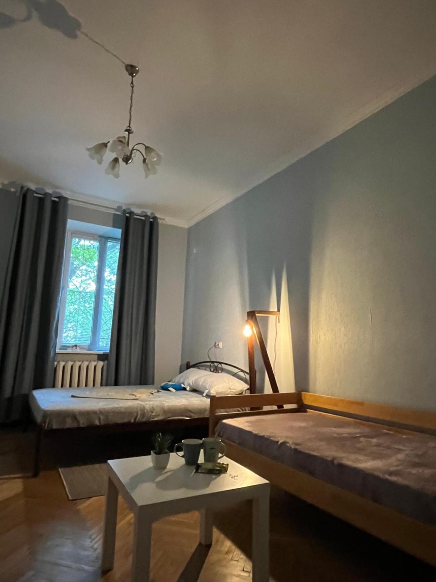 Ararat-Klovskaya Hostel-Apartments Kiev Ngoại thất bức ảnh