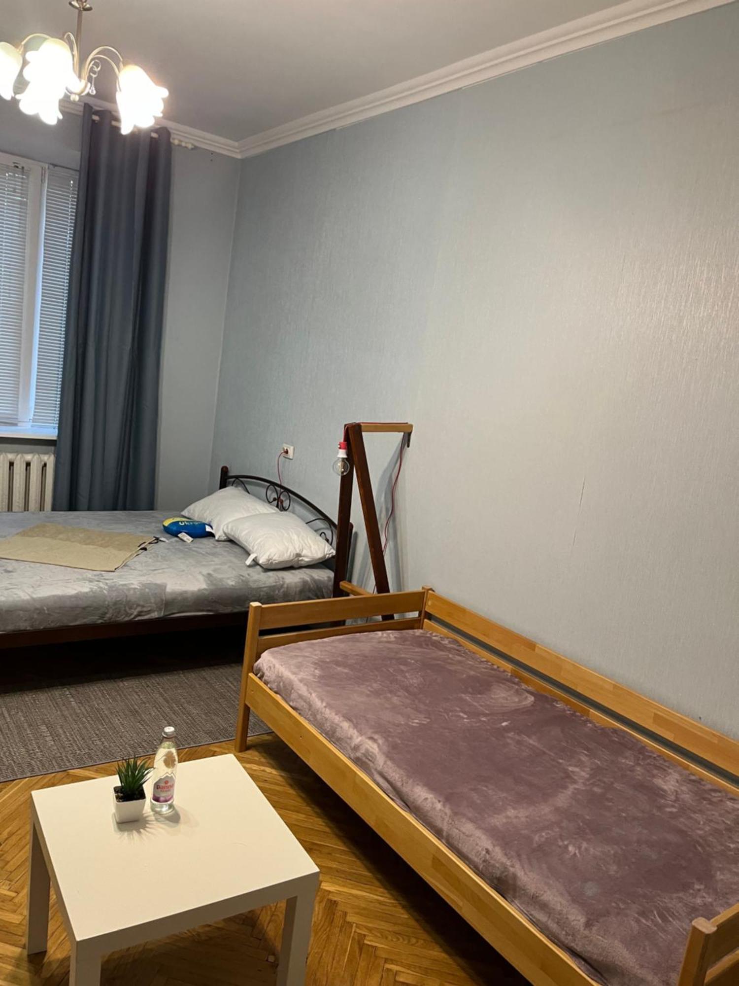 Ararat-Klovskaya Hostel-Apartments Kiev Ngoại thất bức ảnh