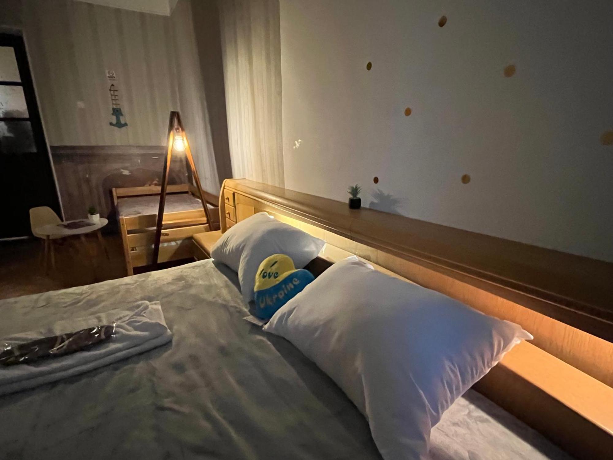 Ararat-Klovskaya Hostel-Apartments Kiev Ngoại thất bức ảnh